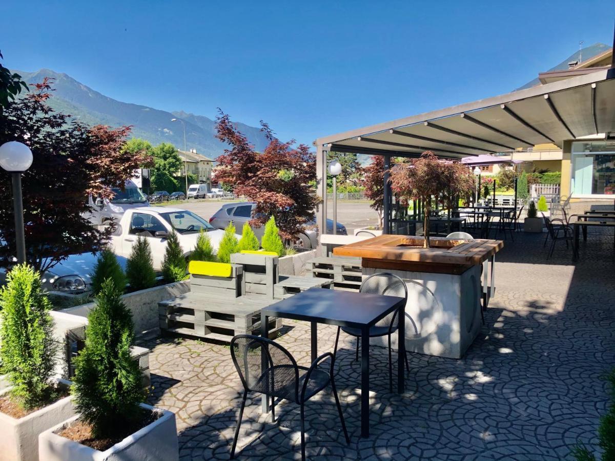 Hotel Del Boschetto Poggiridenti Екстер'єр фото