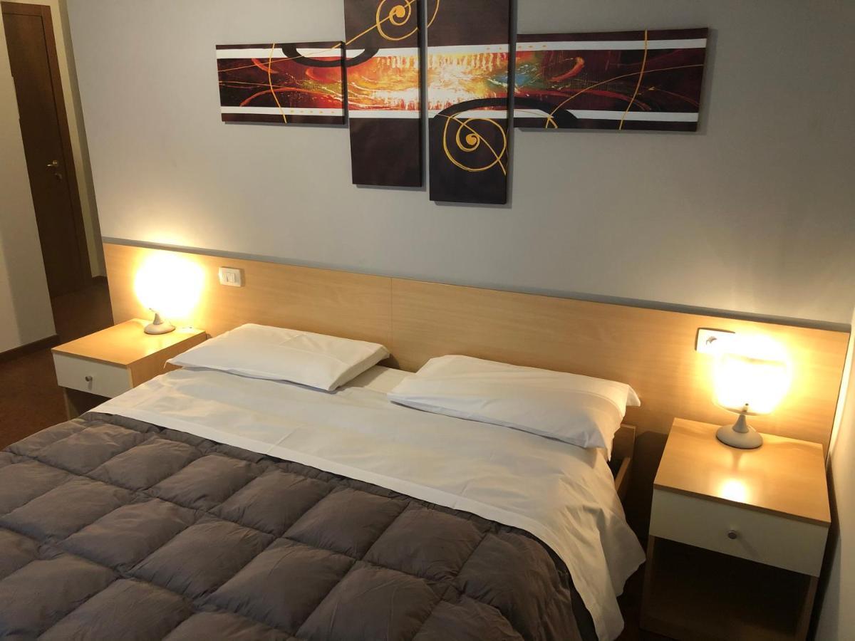 Hotel Del Boschetto Poggiridenti Екстер'єр фото